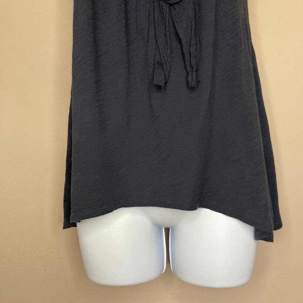 Anthropologie Blue Cotton Top With Floral Applique Neckline Pinktucks Size Small - Picture 14 of 16